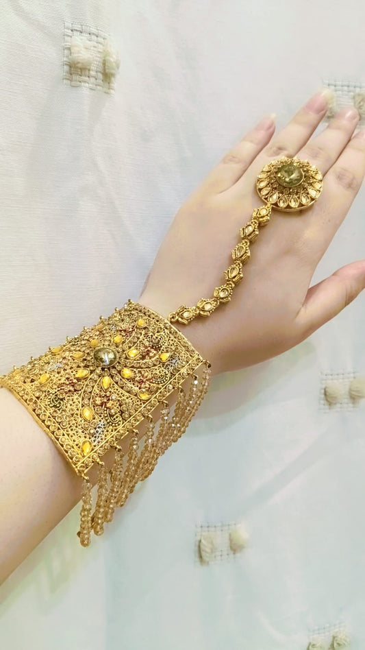 artificial jewellery
